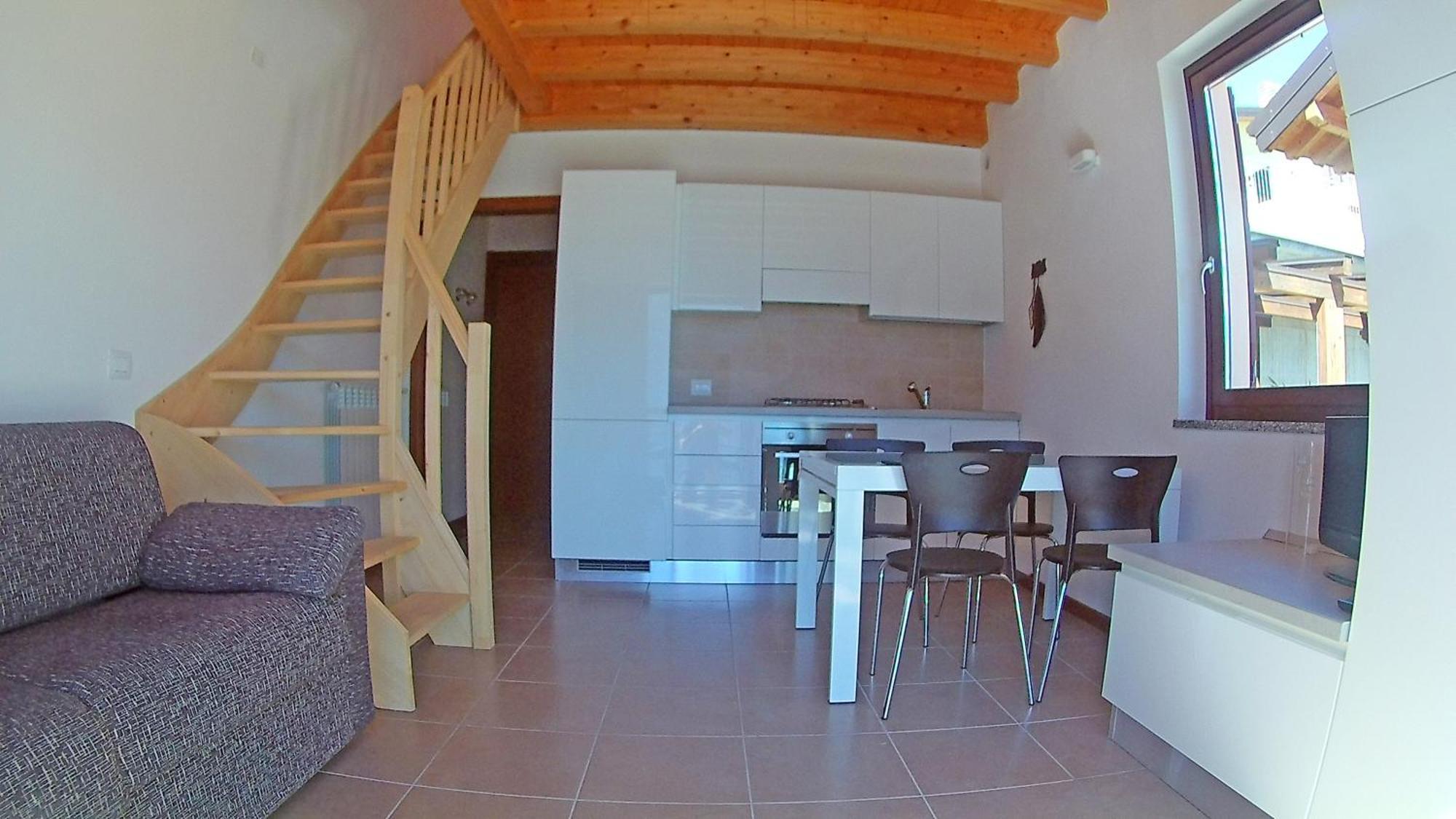 La Quiete 58 Maisonette View By Gardadomusmea Apartamento